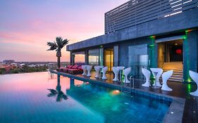 Regal Reseau Hotel & Spa